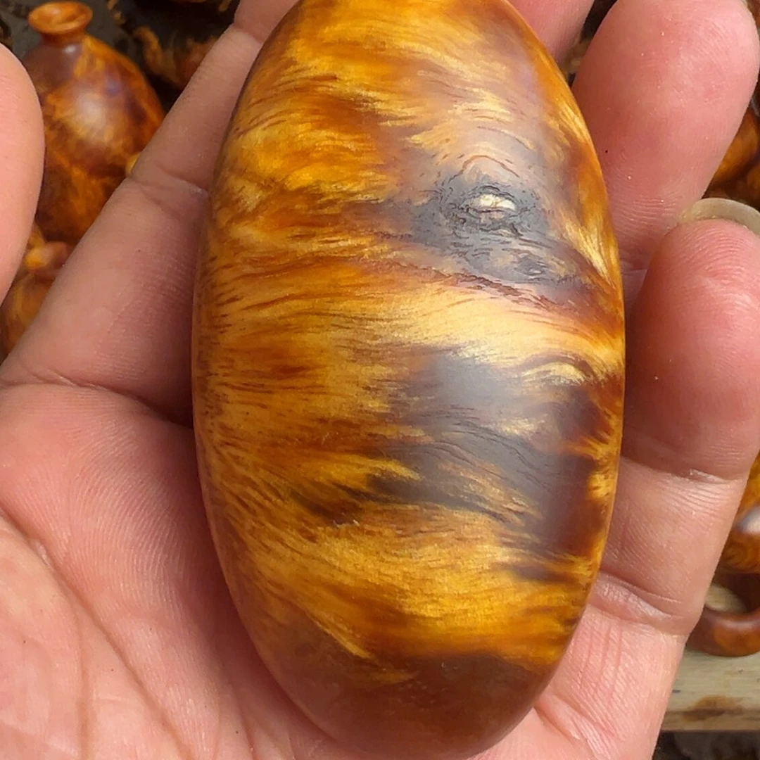 松木（琥珀木）无事牌微瑕裂