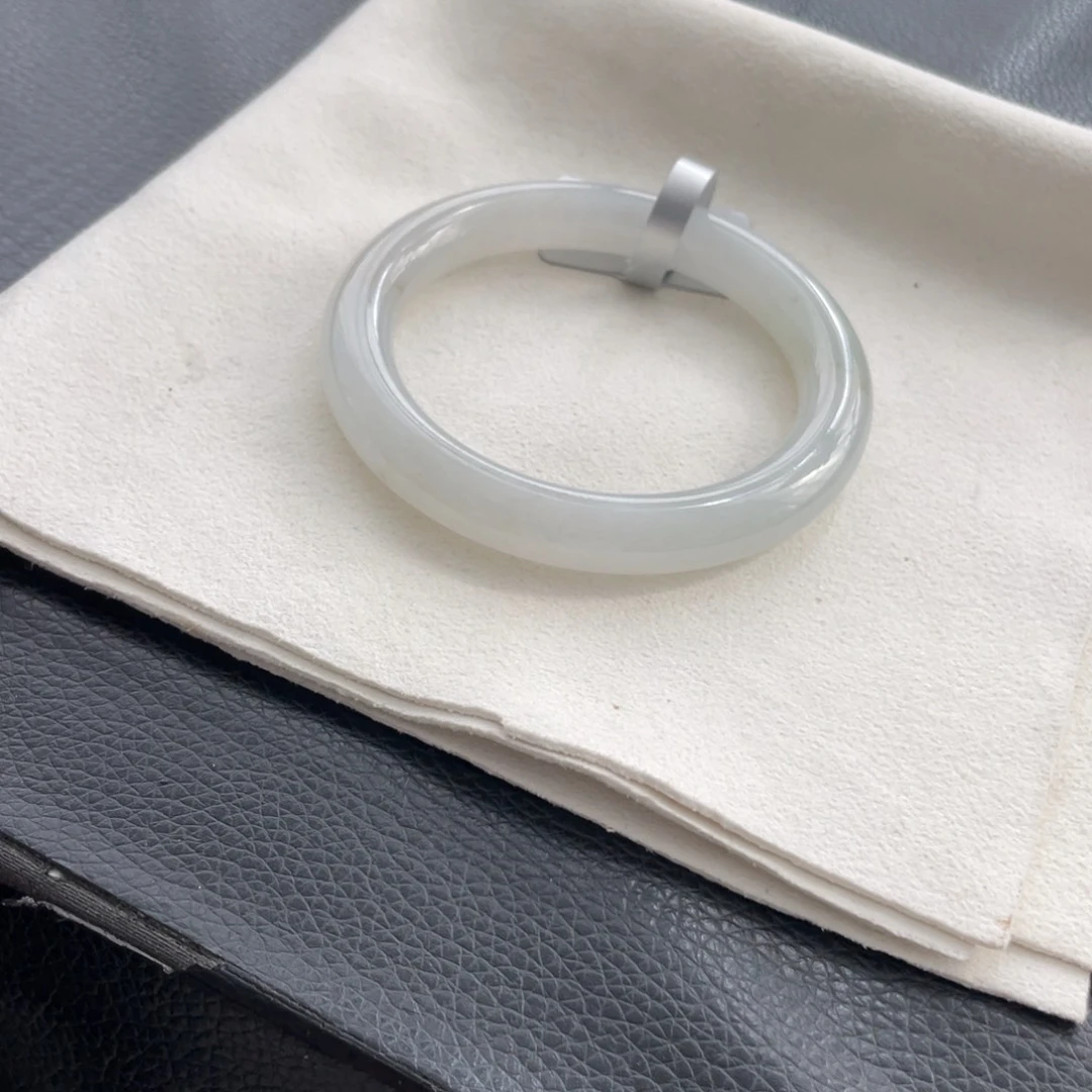 翡翠未镶嵌手镯纹54