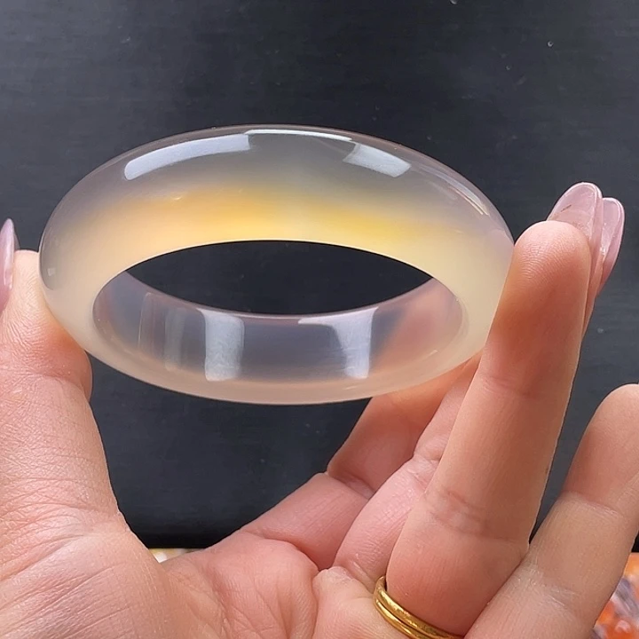 玛瑙/玉髓未镶嵌手镯