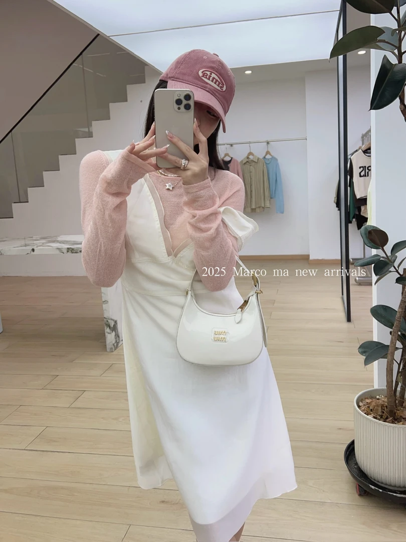 缎面连衣裙 NO退NO换