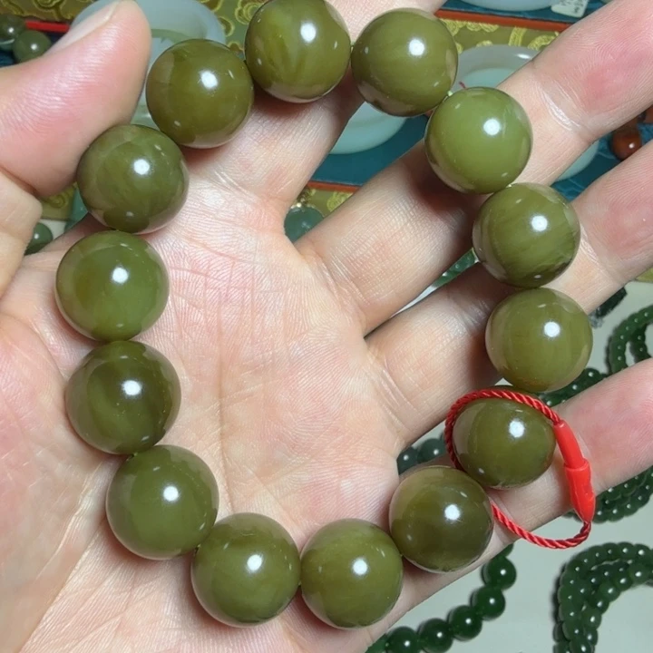 和田玉未镶嵌手串