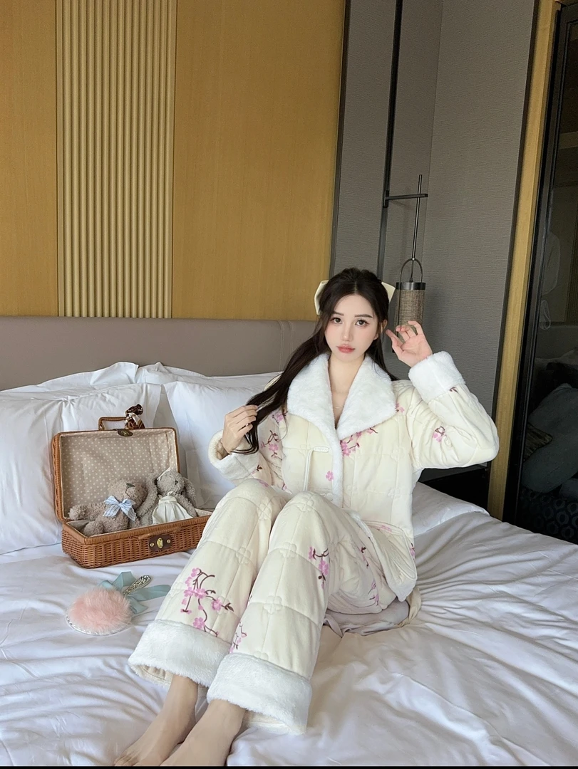 【梅花款】2025年梅花款桑蚕丝三层夹棉加厚秋冬家居服