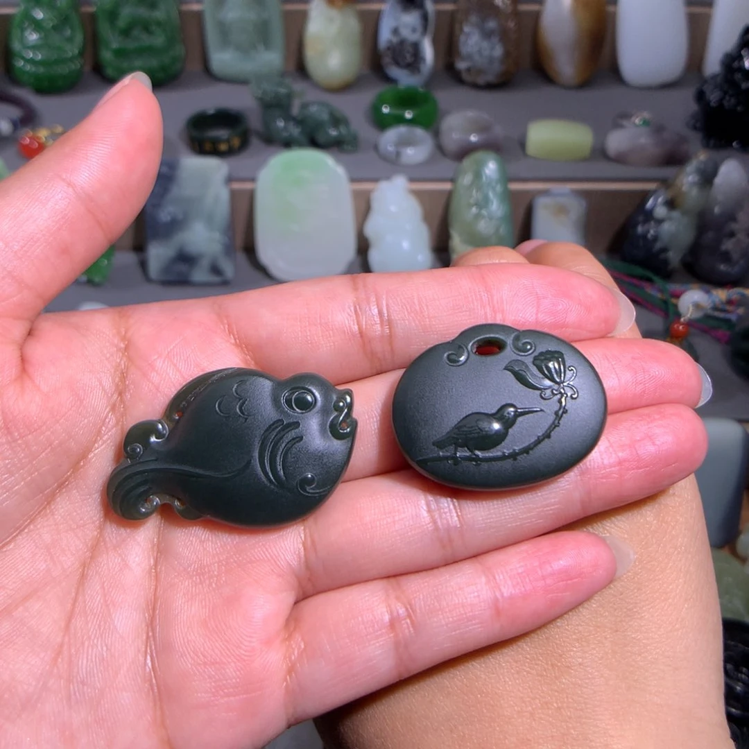 和田玉颈饰未镶嵌美*