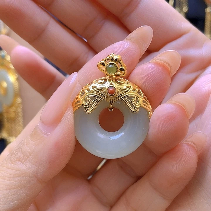 颈饰银S925镀金镶嵌和田玉