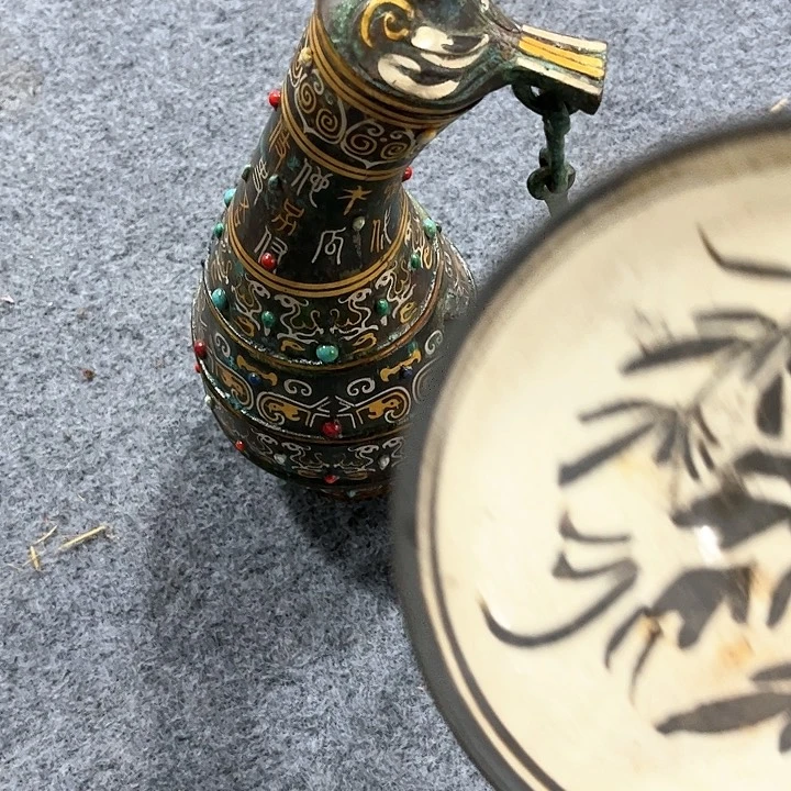 摆件陈*猫瓷器瓷器瓷器瓷器瓷器