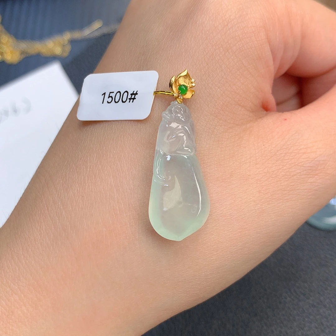 吊坠(不含链)18K金镶嵌翡翠翡翠