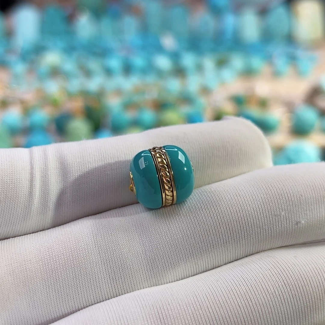 18K金镶嵌绿松石珠宝奇石