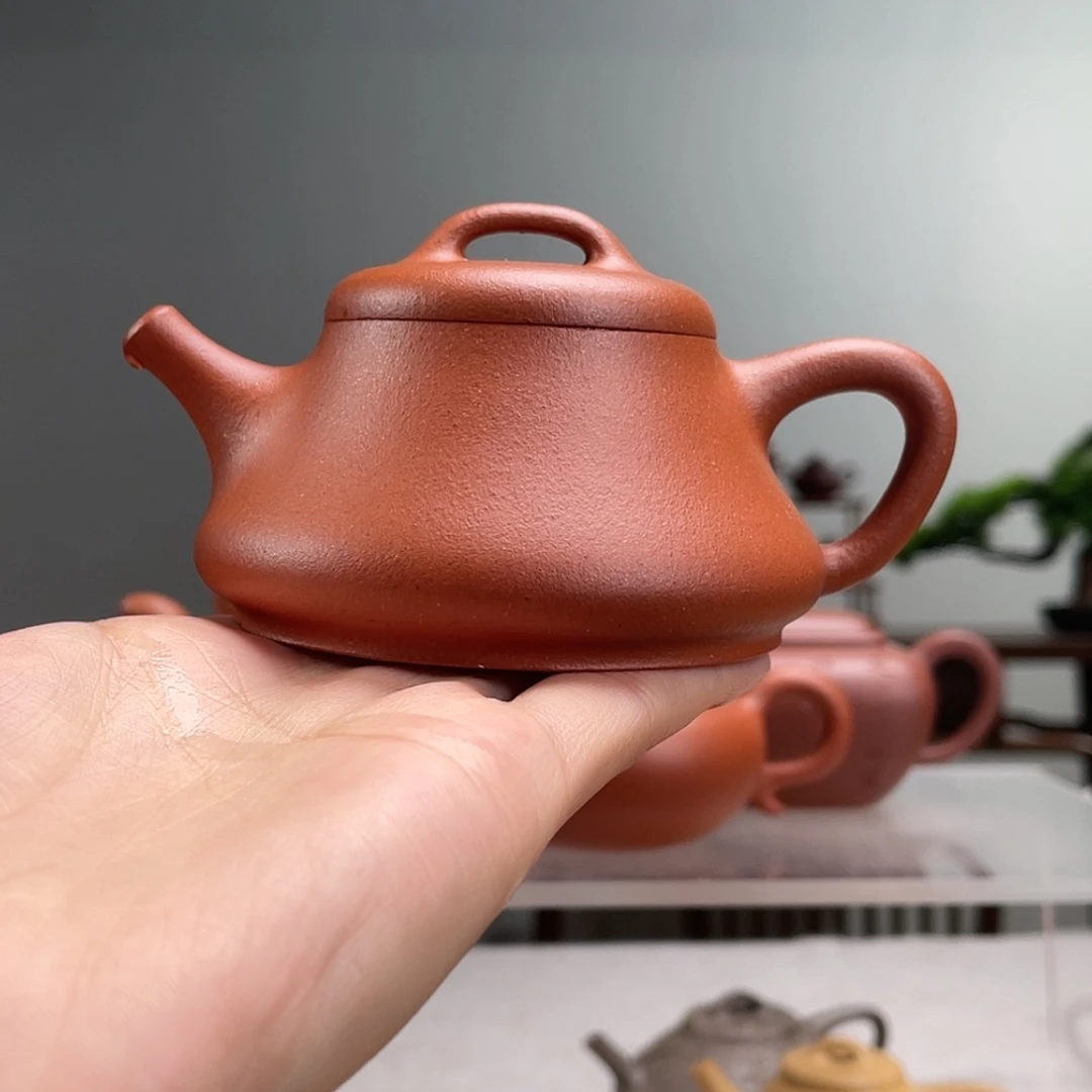 【闪购商品】茶壶紫砂红降坡勇瓢容量120cc