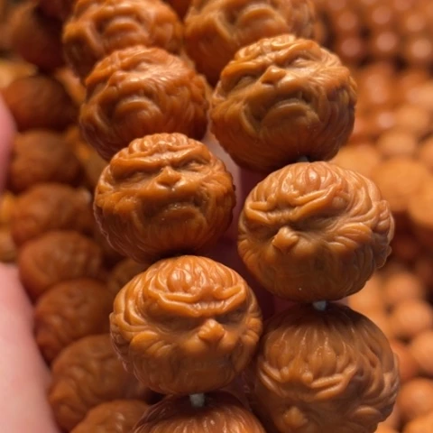 猴头核桃手串吉**说舞台