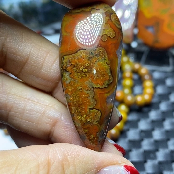 玛瑙/玉髓颈饰足银镀金镶嵌小*