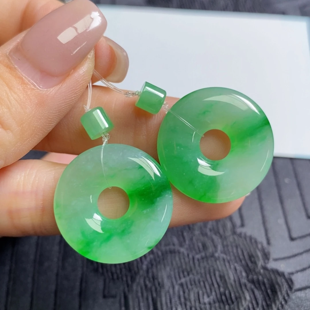 翡翠未镶嵌耳饰飘花甜甜圈