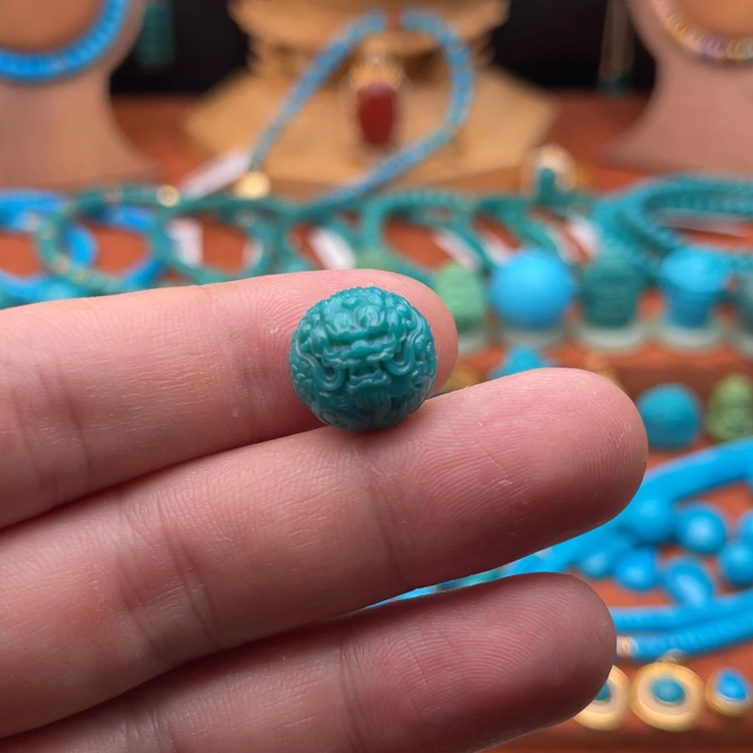 未镶嵌绿松石珠宝奇石