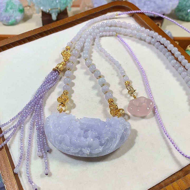 翡翠未镶嵌颈饰翡翠吊坠