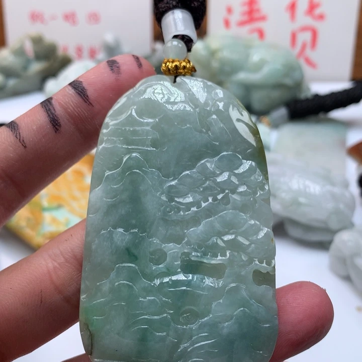 翡翠未镶嵌颈饰保真天然a货翡翠