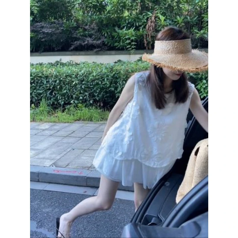 韩系高级立体花朵无袖背心荷叶边上衣夏季新款时尚短裤子两件套装