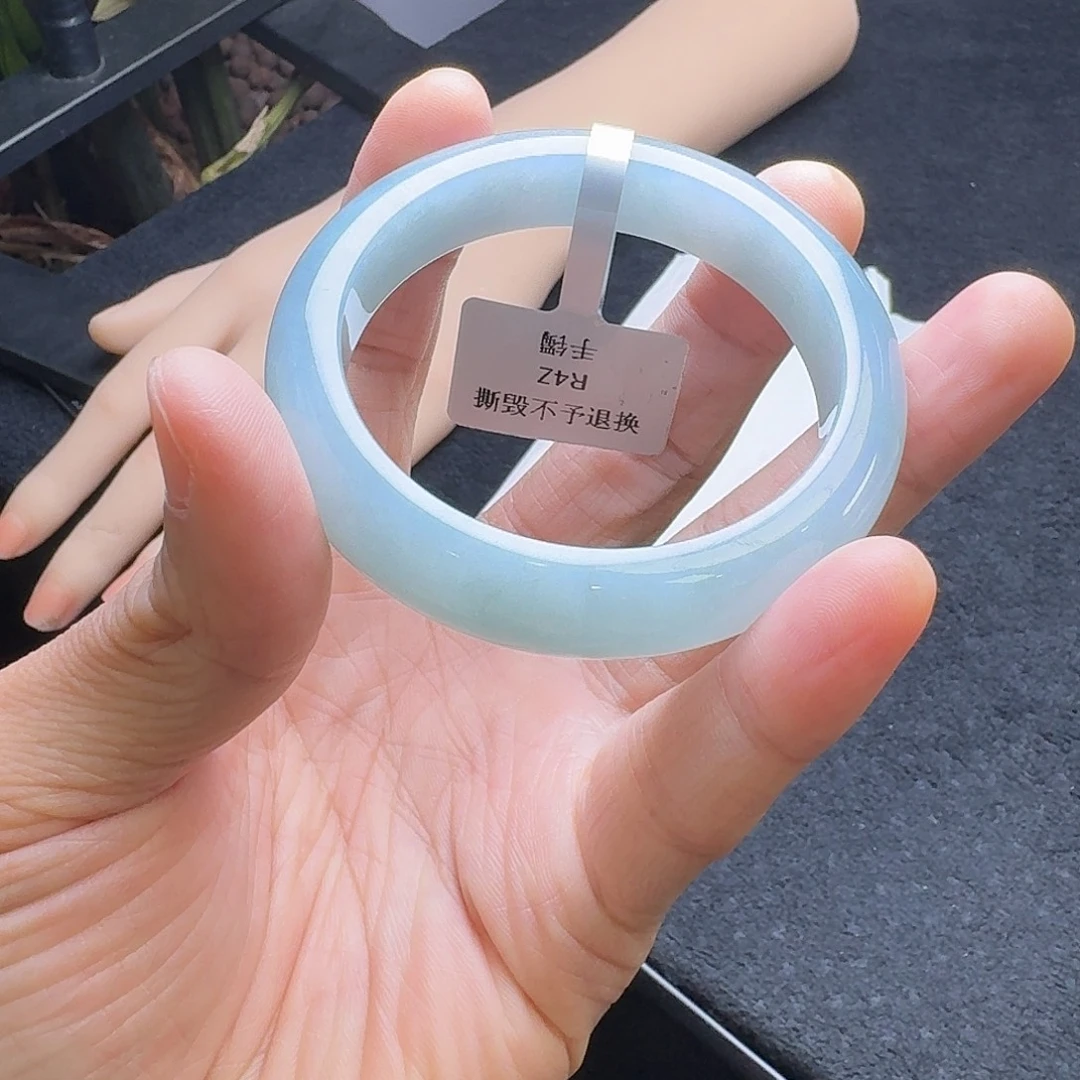 翡翠未镶嵌手镯55正圈，10