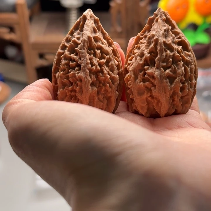 文玩核桃把件关东木子楸百核185