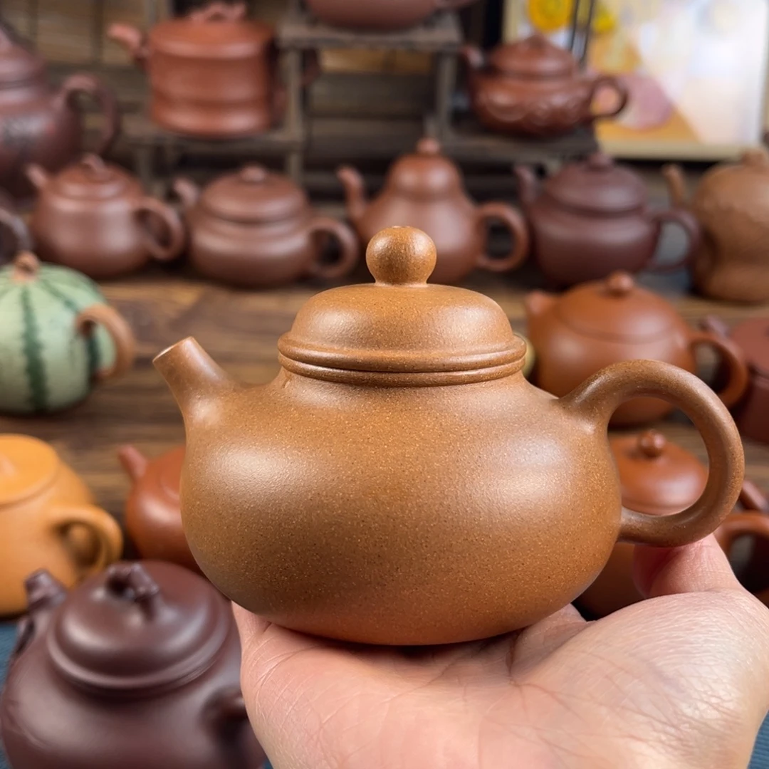 青***。紫砂茶壶手工制作工艺精湛花泥