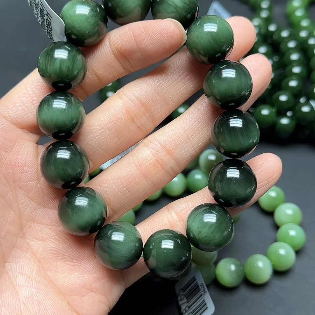 和田玉手串未镶嵌董*