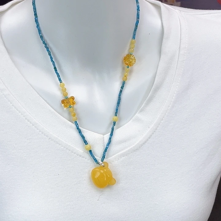 琥珀裸石未镶嵌蜜蜡