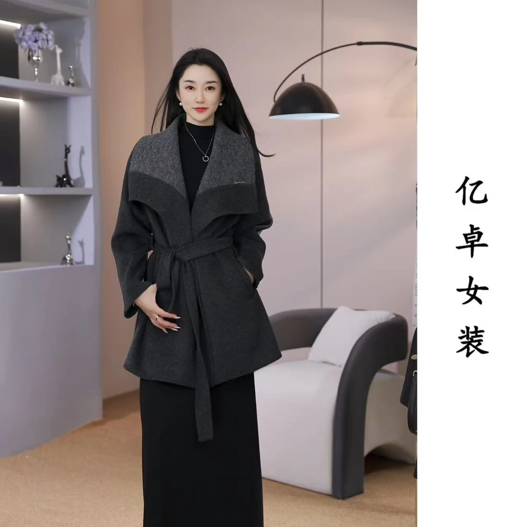 2025秋冬高端大翻领中长款大衣 ！收腰显瘦双面羊毛大衣外套女
