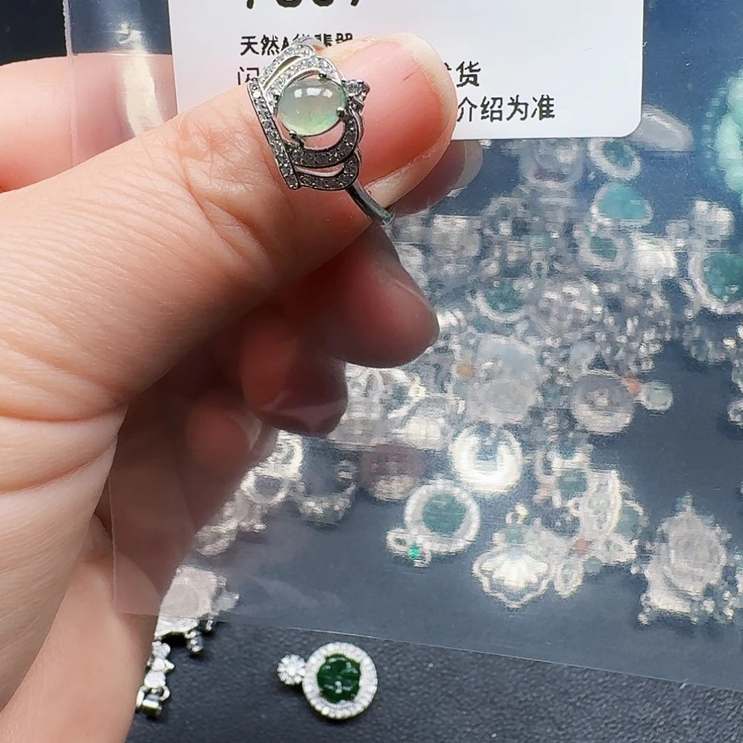 翡翠耳饰未镶嵌天然A货翡翠7609