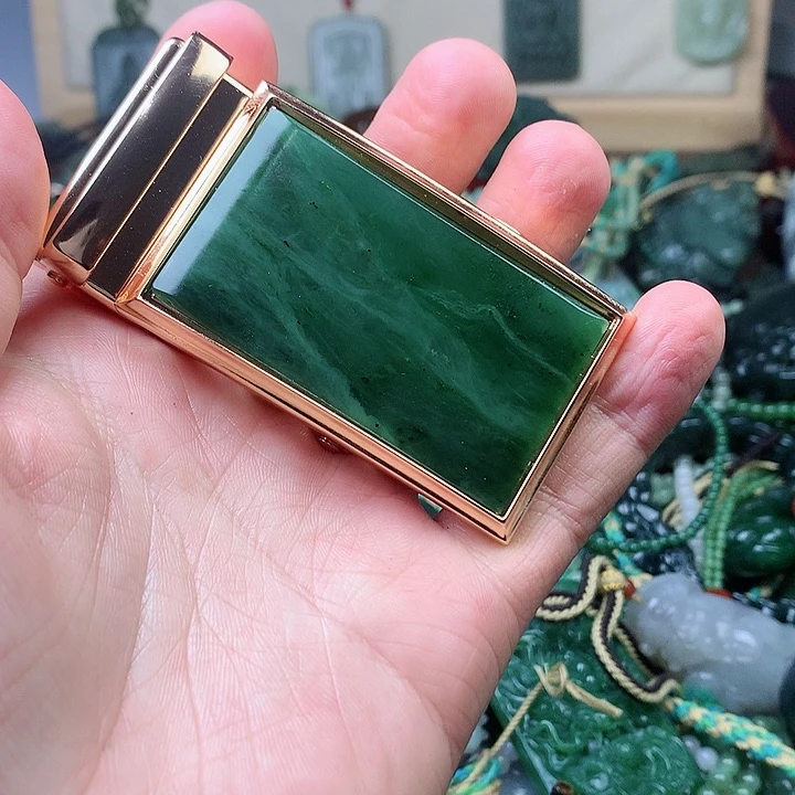 未镶嵌和田玉挂件我****客