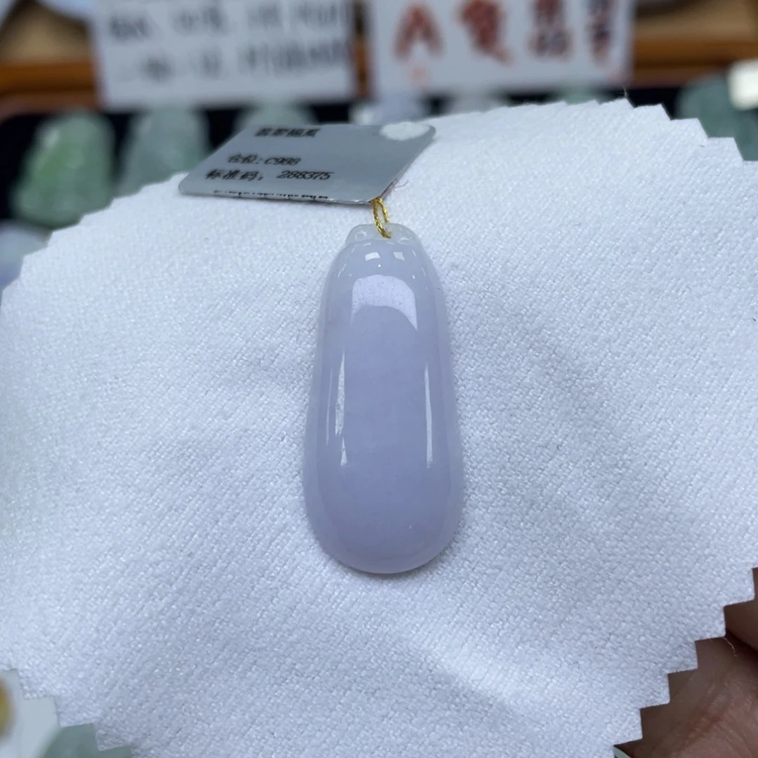 颈饰未镶嵌翡翠福瓜