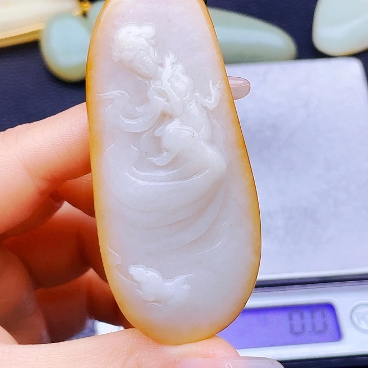 和田玉未镶嵌挂件