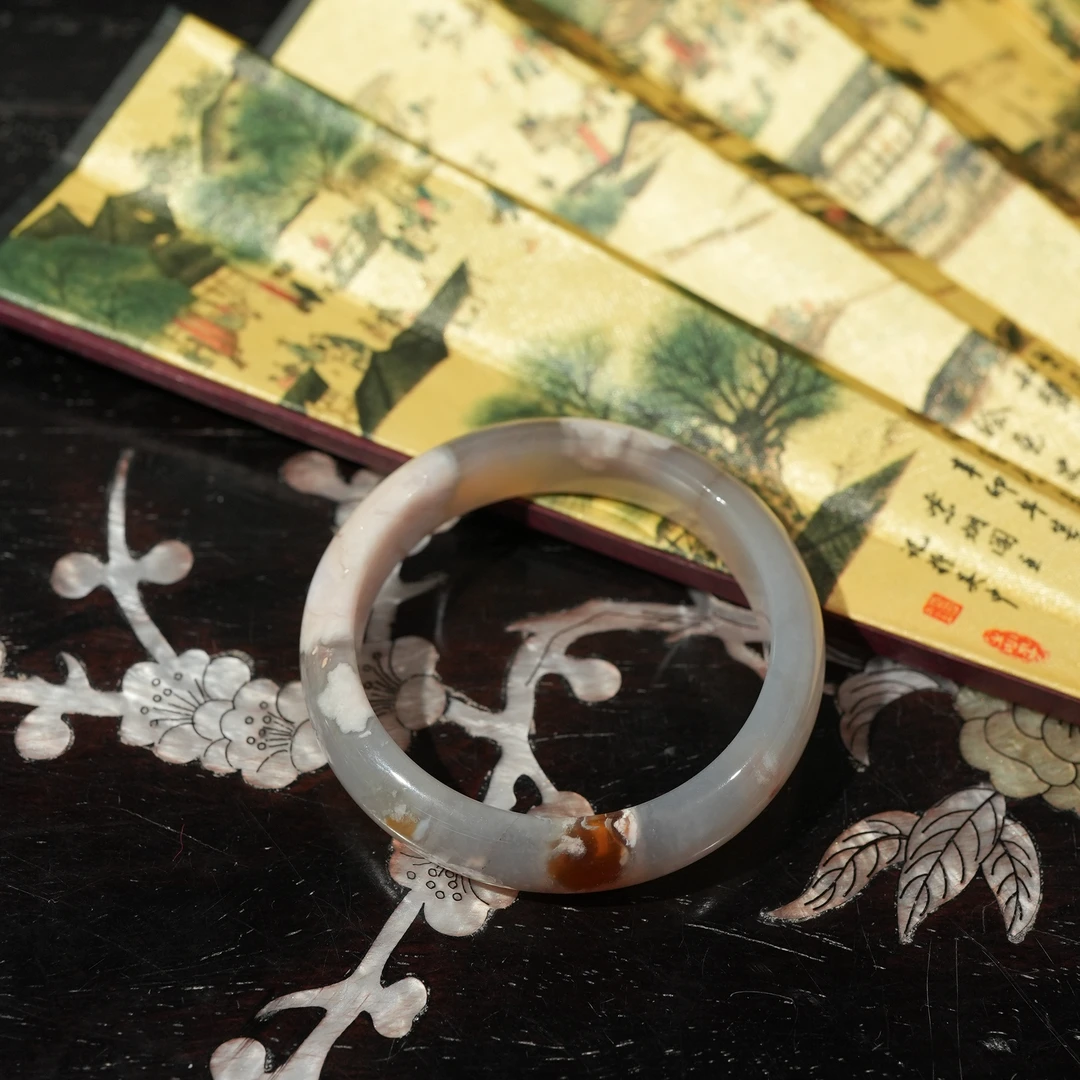 12.17香港王老板-玛瑙手镯2w150