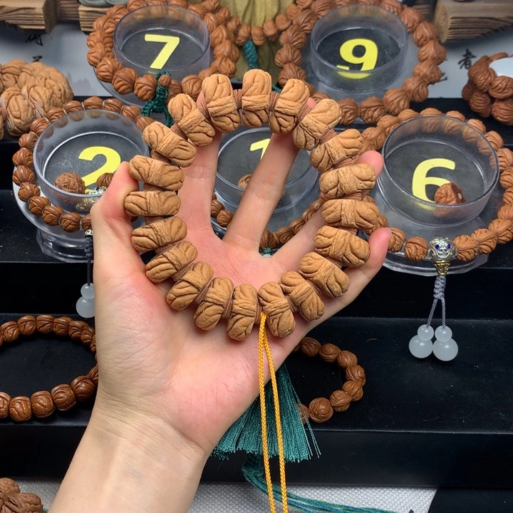 桃核吊坠2.4尺寸矮壮霸王龙