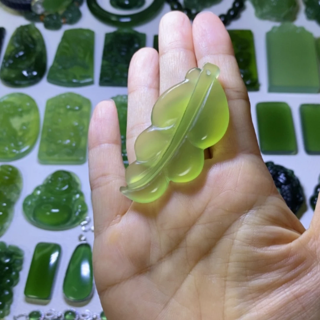 【闪购商品】未镶嵌蛇纹石玉颈饰