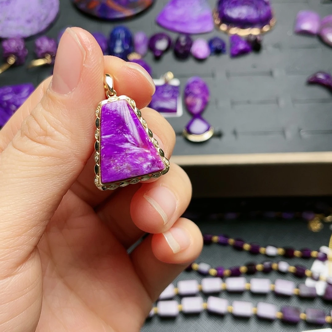 苏纪石（舒俱来）吊坠18K金镶嵌阿*熹