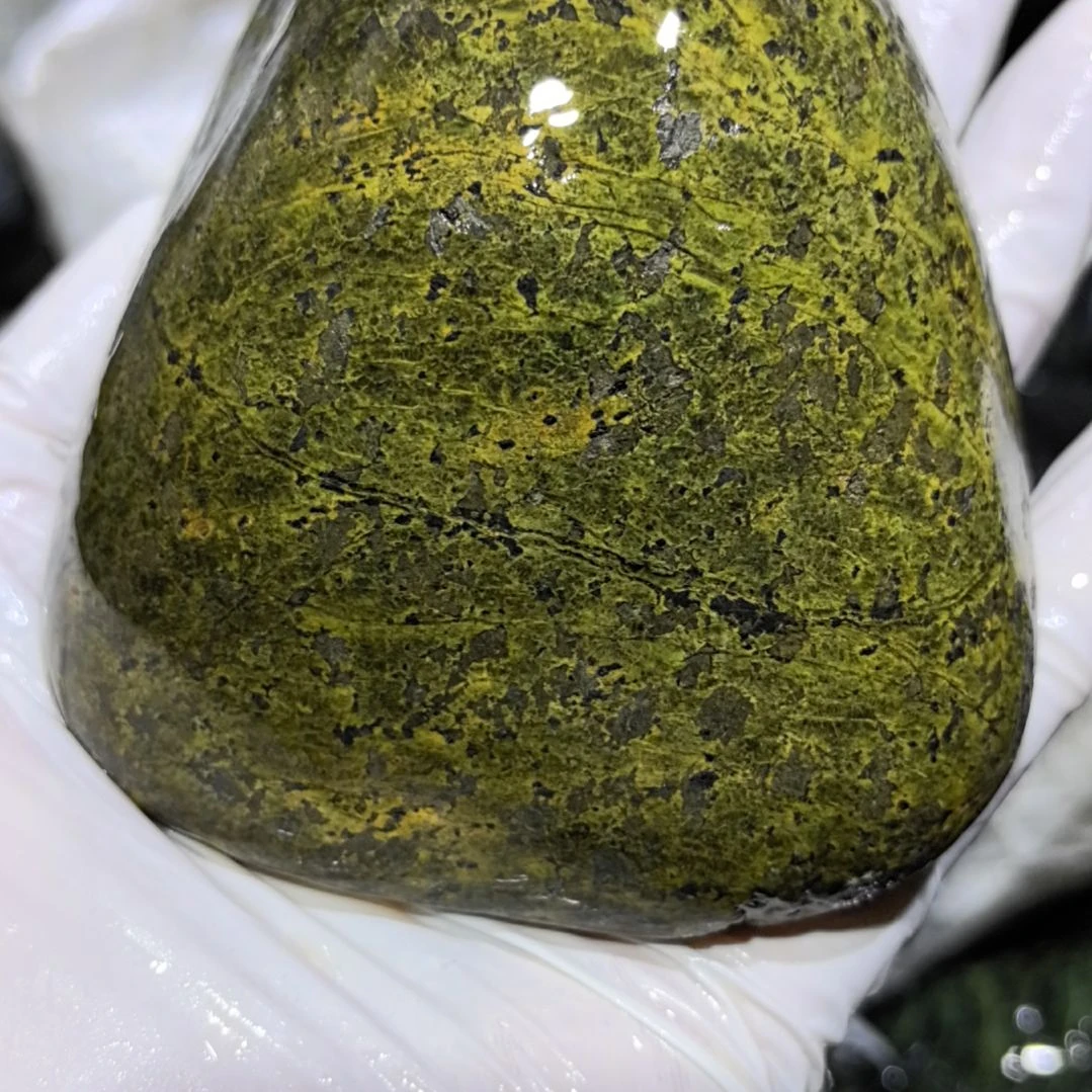 睛***理藏玉药王石原石一个