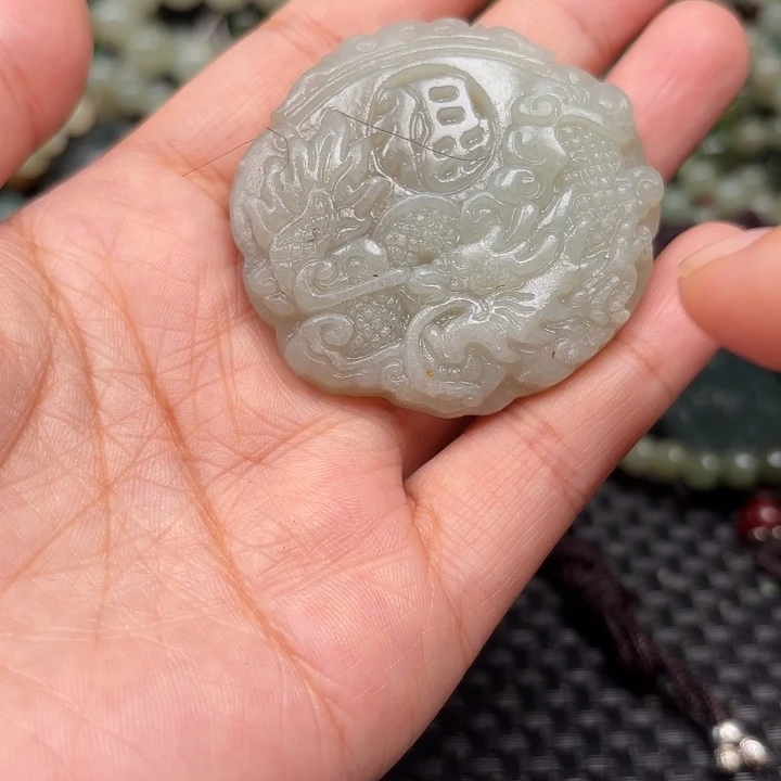 颈饰未镶嵌和田玉