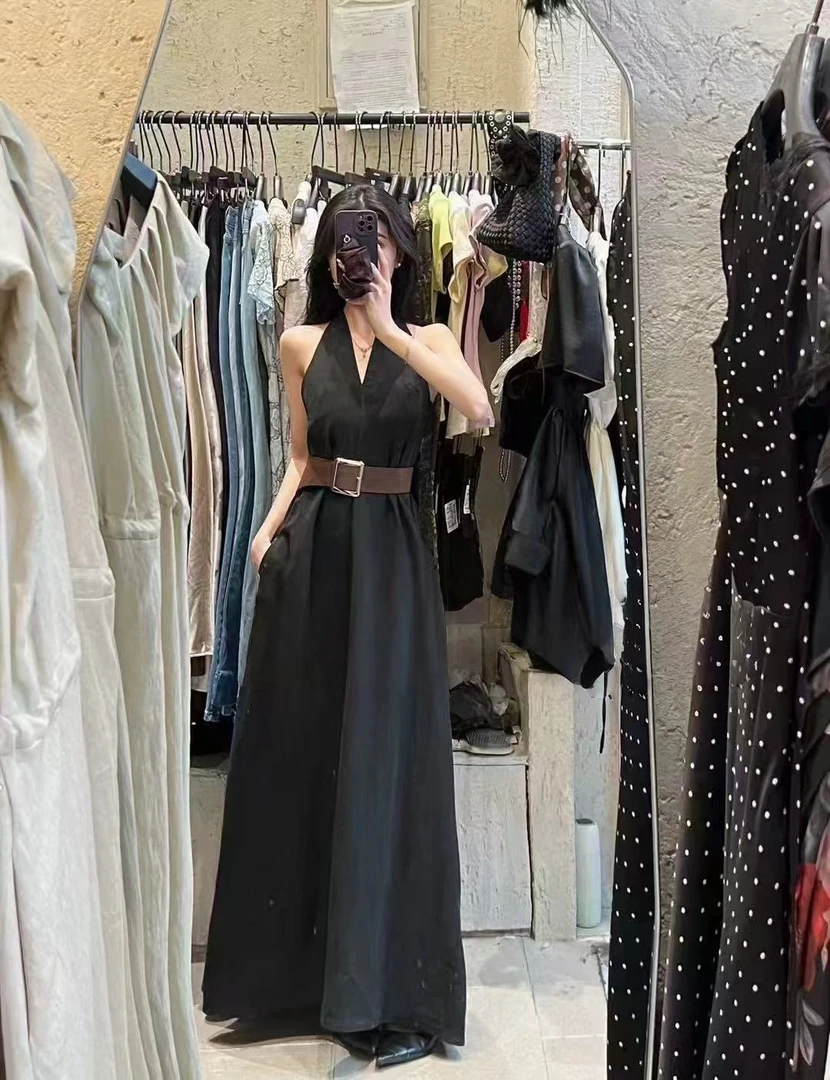 夏季新款V领挂脖黑色收腰显瘦无袖A字气质连衣裙