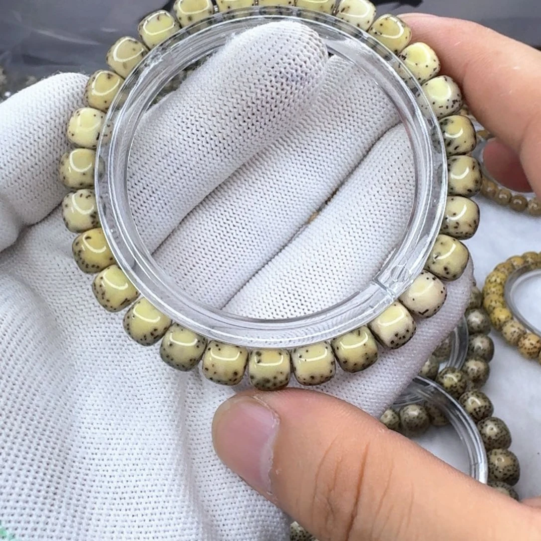 手串星月菩提8×7绿背河豚打底 1354