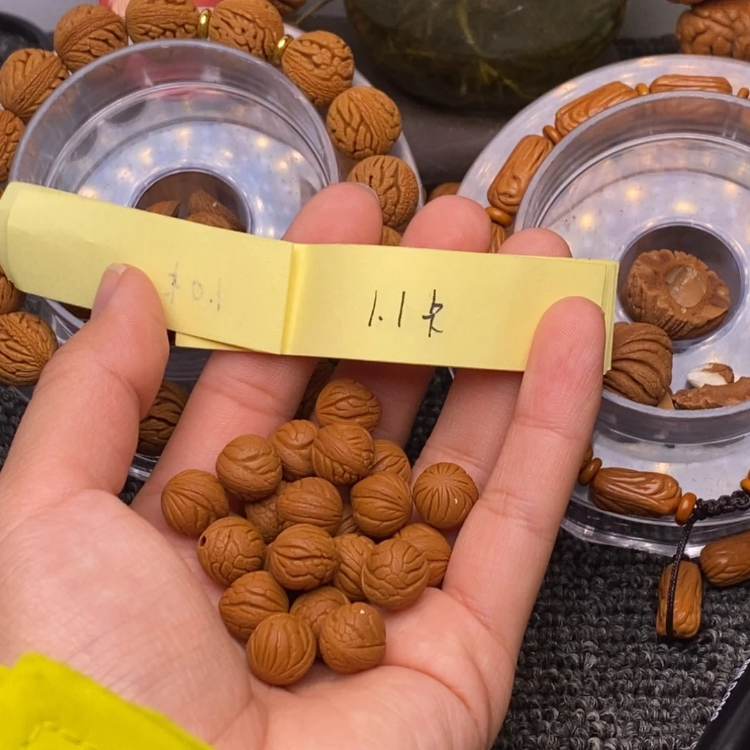 秦岭山脉龙纹桃核 21