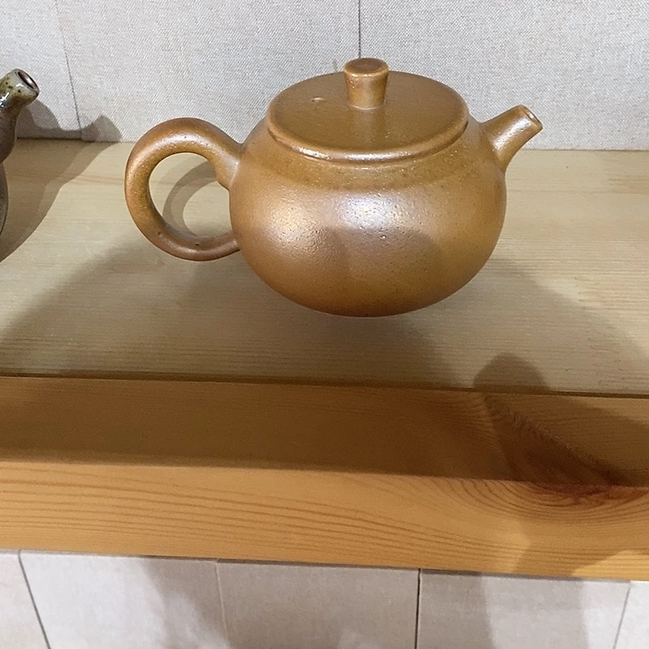 叽***啦云南建水柴烧苹果壶