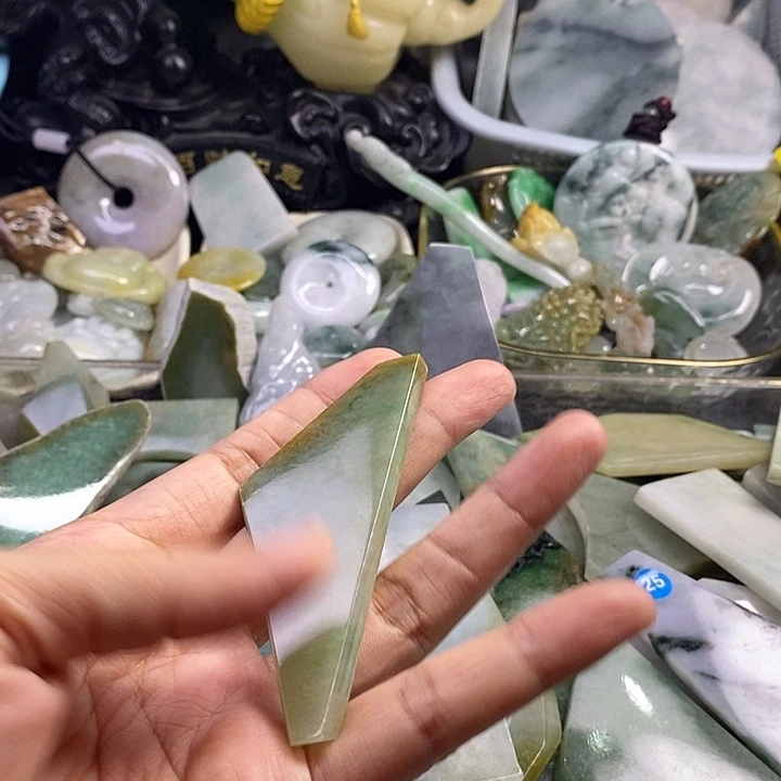 翡翠散珠天然翡翠