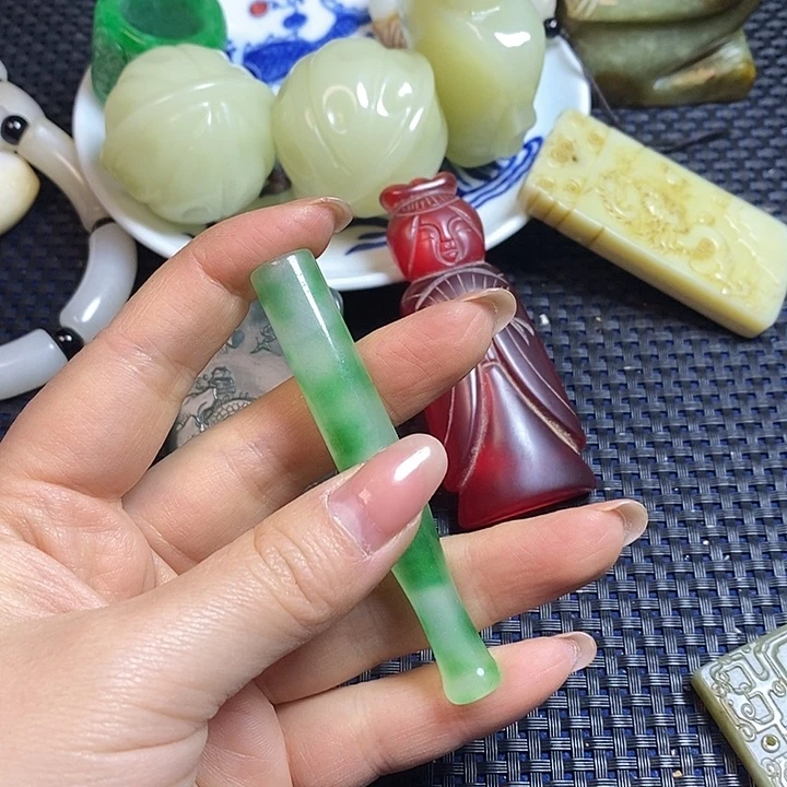 吊坠白玉菩提一一一一一一一一一