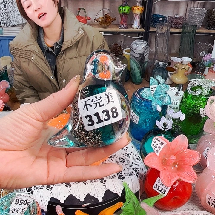 3138 家悦琉璃工艺品不完美