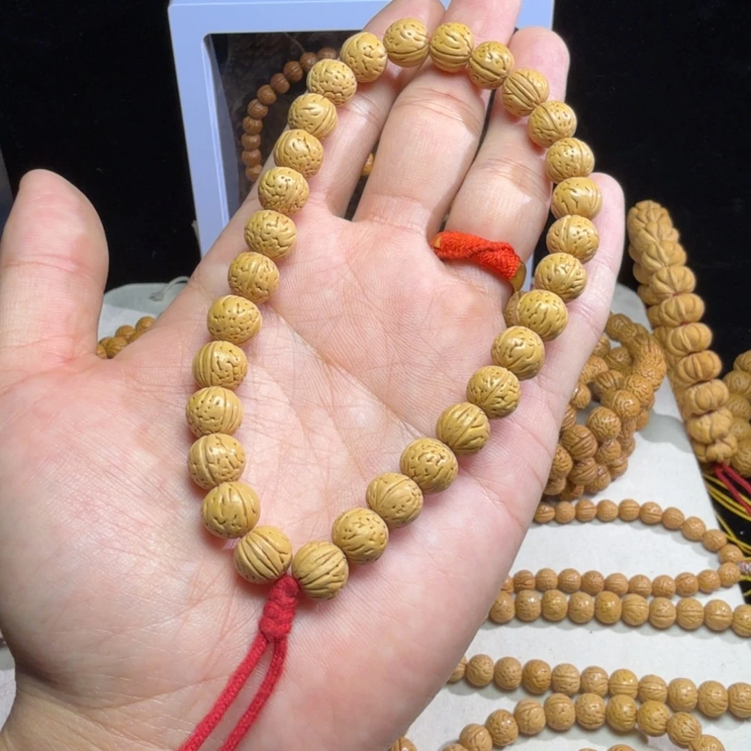 小***生桃核吊坠1.0小桃核手持