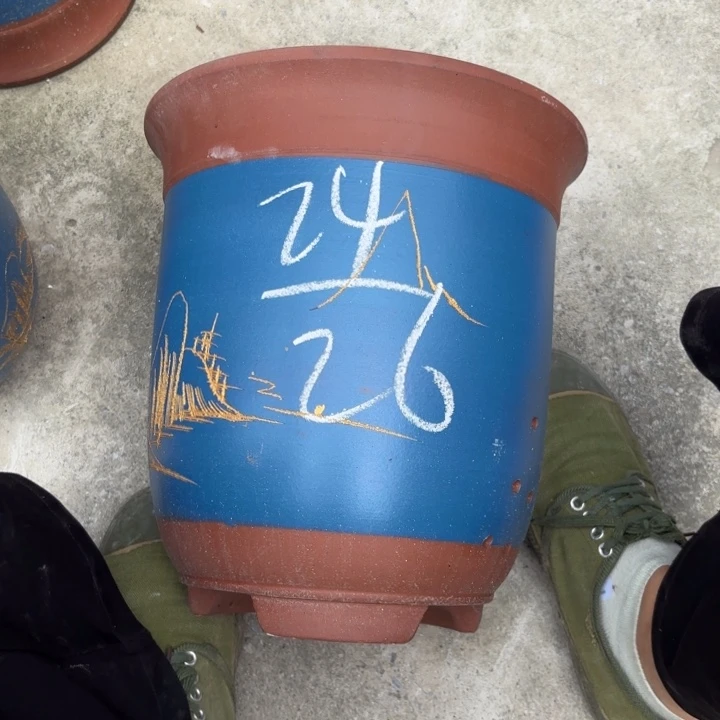 紫砂花盆紫砂的花
