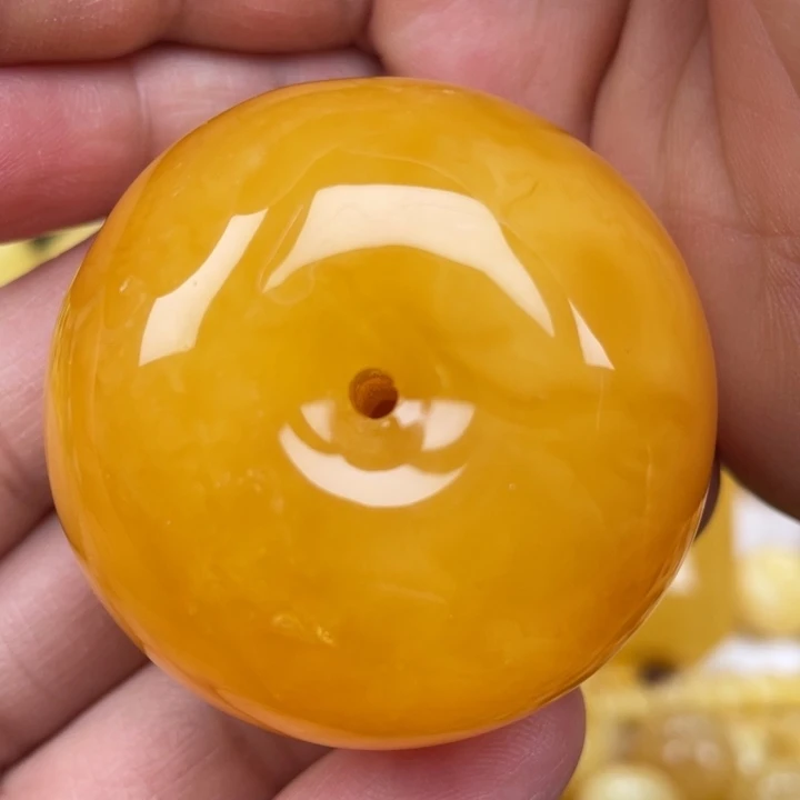 裸石蜜蜡未镶嵌蜜蜡有瑕扣子重40亏本