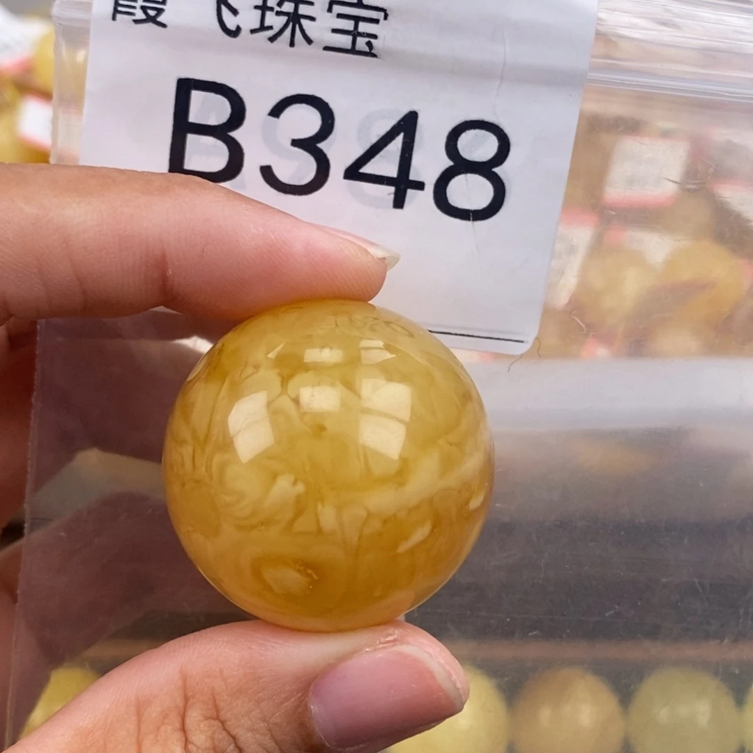 琥珀未镶嵌珠宝奇石33