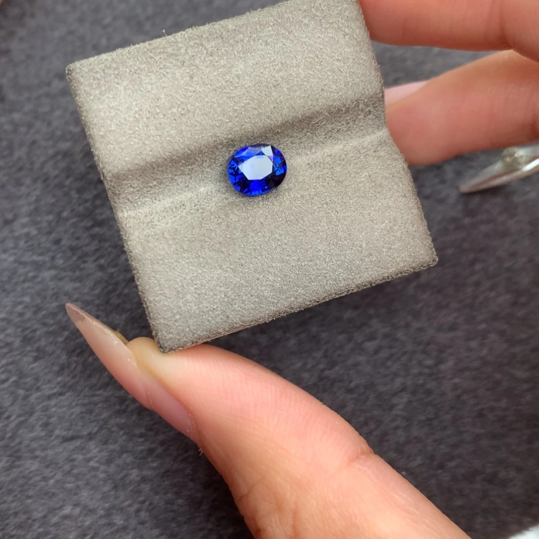 裸石蓝宝石1.27ct皇家蓝