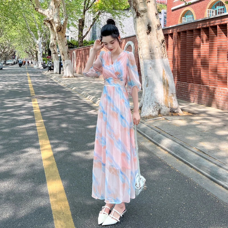 粉色连衣裙女2025夏季新款印花长裙今年流行爆款裙子碎花裙清新