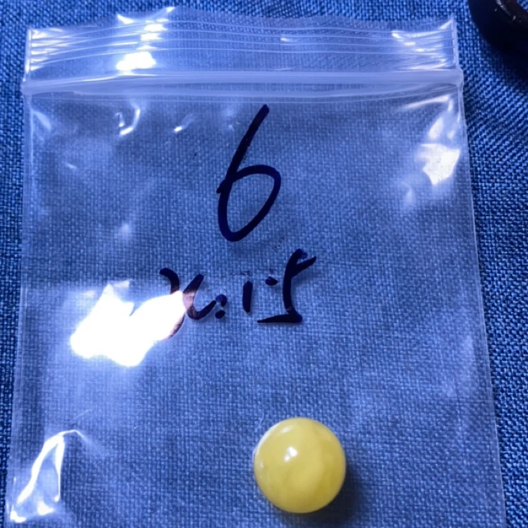 天然蜜蜡微杂12.6圆珠