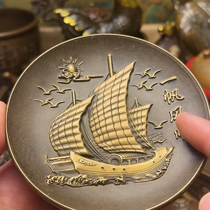 精美铜器批发档口